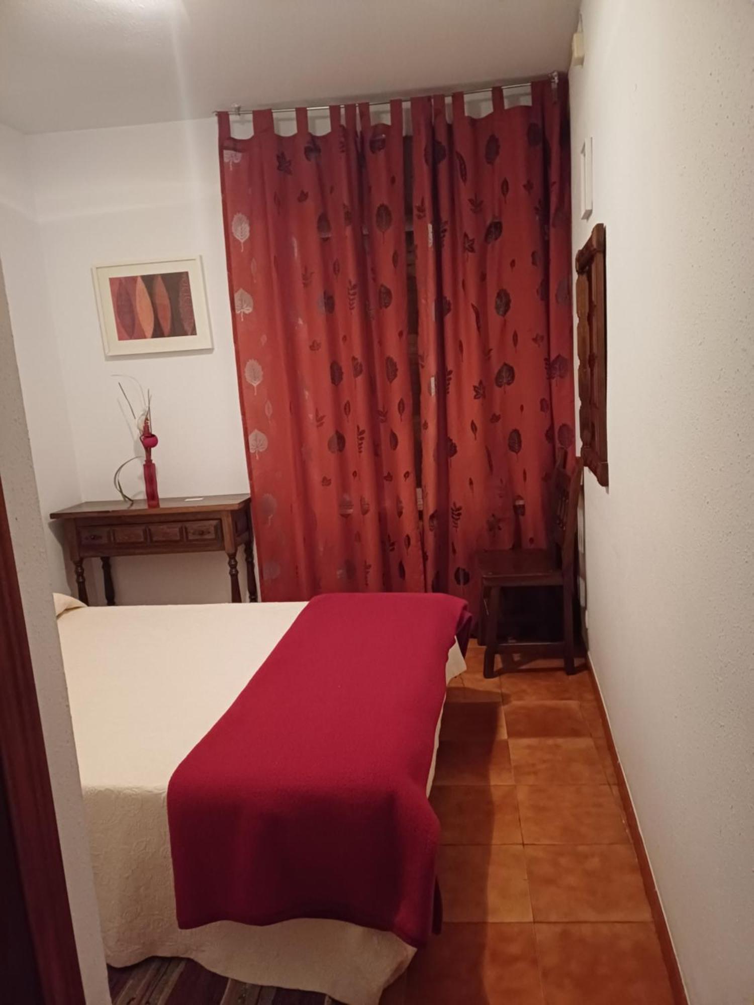 Hostal Casa Chore By Gaiarooms Hinojosa de Duero Exterior photo